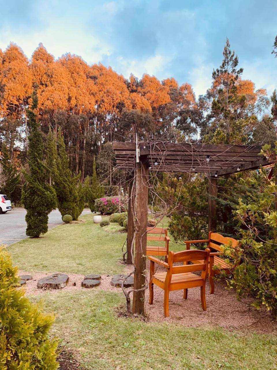 Pousada Quinta Do Vale Gramado Exterior foto